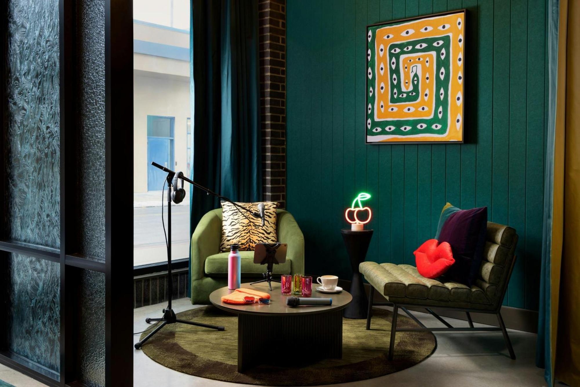 Moxy Downtown Hotel Allentown