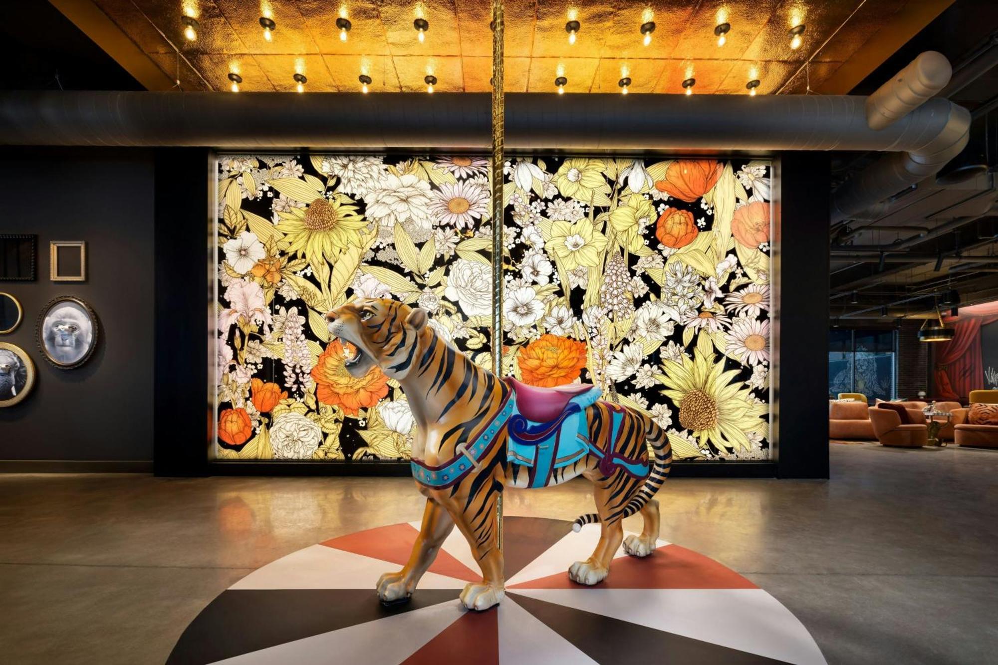 Moxy Downtown Hotel